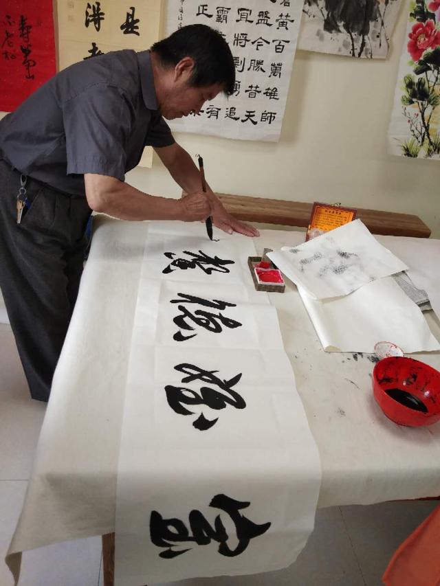 书法家曹清江先生应邀参加东恒书画院《荷香万里》专题展览活动