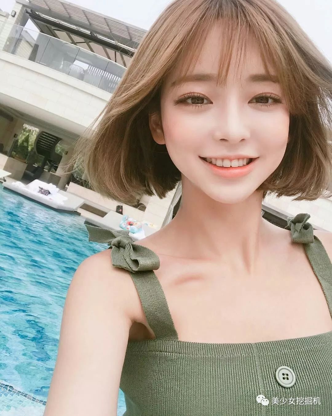 3——韩式短发模板姜泰莉还曾在ins带起过一阵韩式短发潮流.