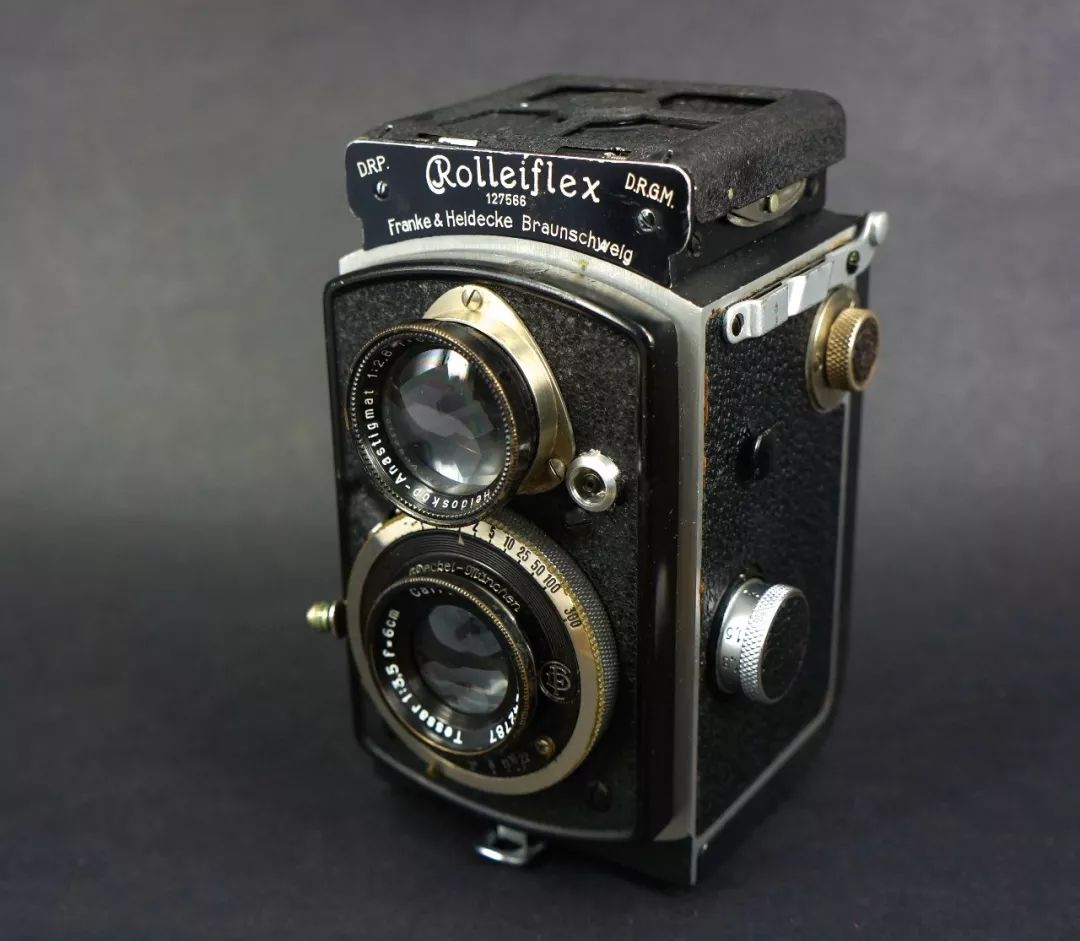 经典相机双反相机中的小精灵宝贝禄来