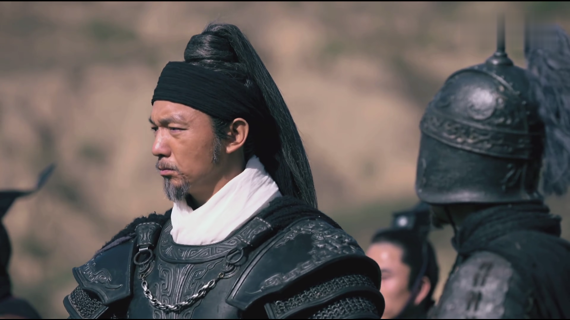 左列:秦武安君白起,汉淮阴侯韩信,蜀汉丞相诸葛亮,唐尚书右仆射卫国公