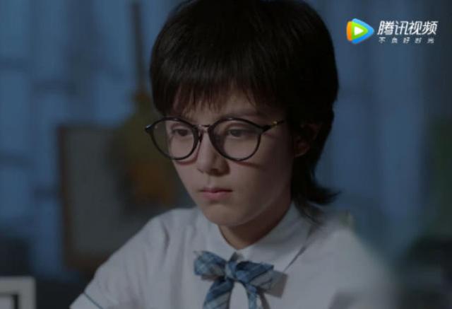 少年派结局:三一考上清华,妙妙含泪跪别父母,与三一开启异地恋