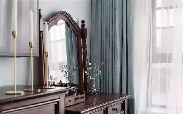 126㎡美式四居室，浅蓝色和白色为基调，舒适又大气