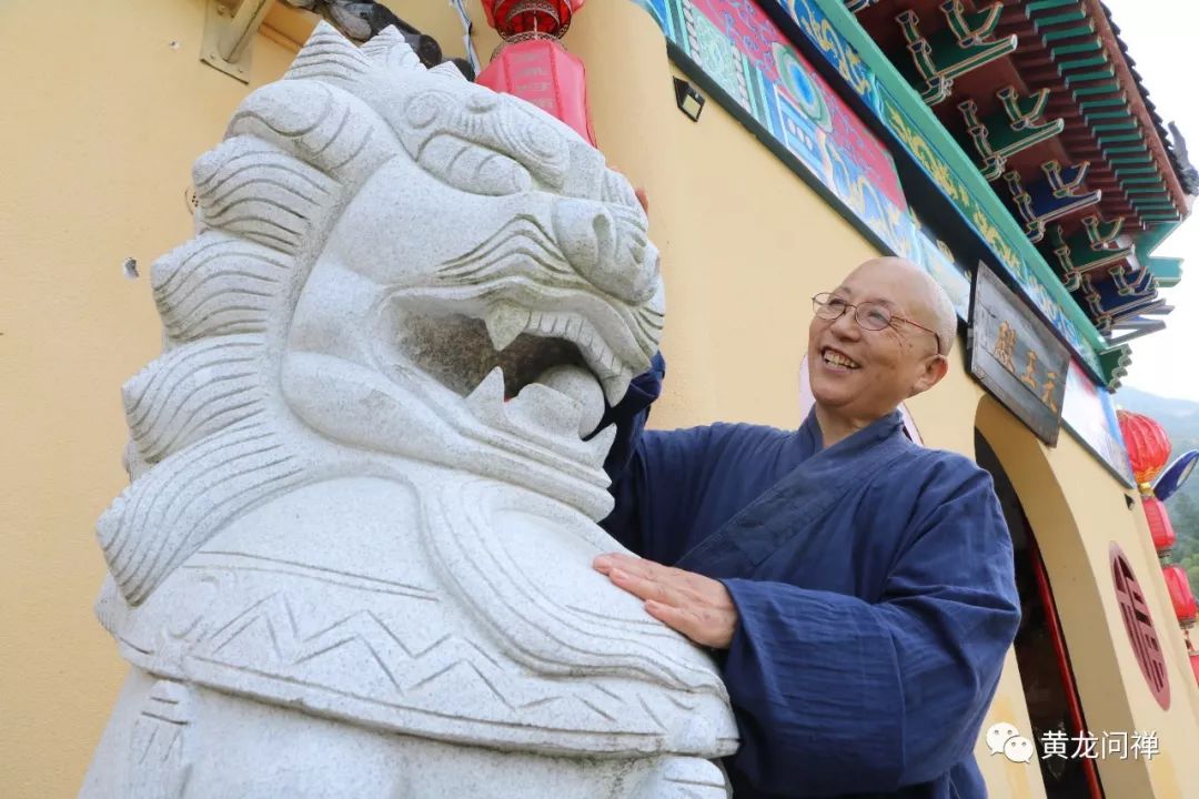 心廉大和尚委派悟莲法师入住《兜罗寺》筹建佛教安养院之后由仁真法师