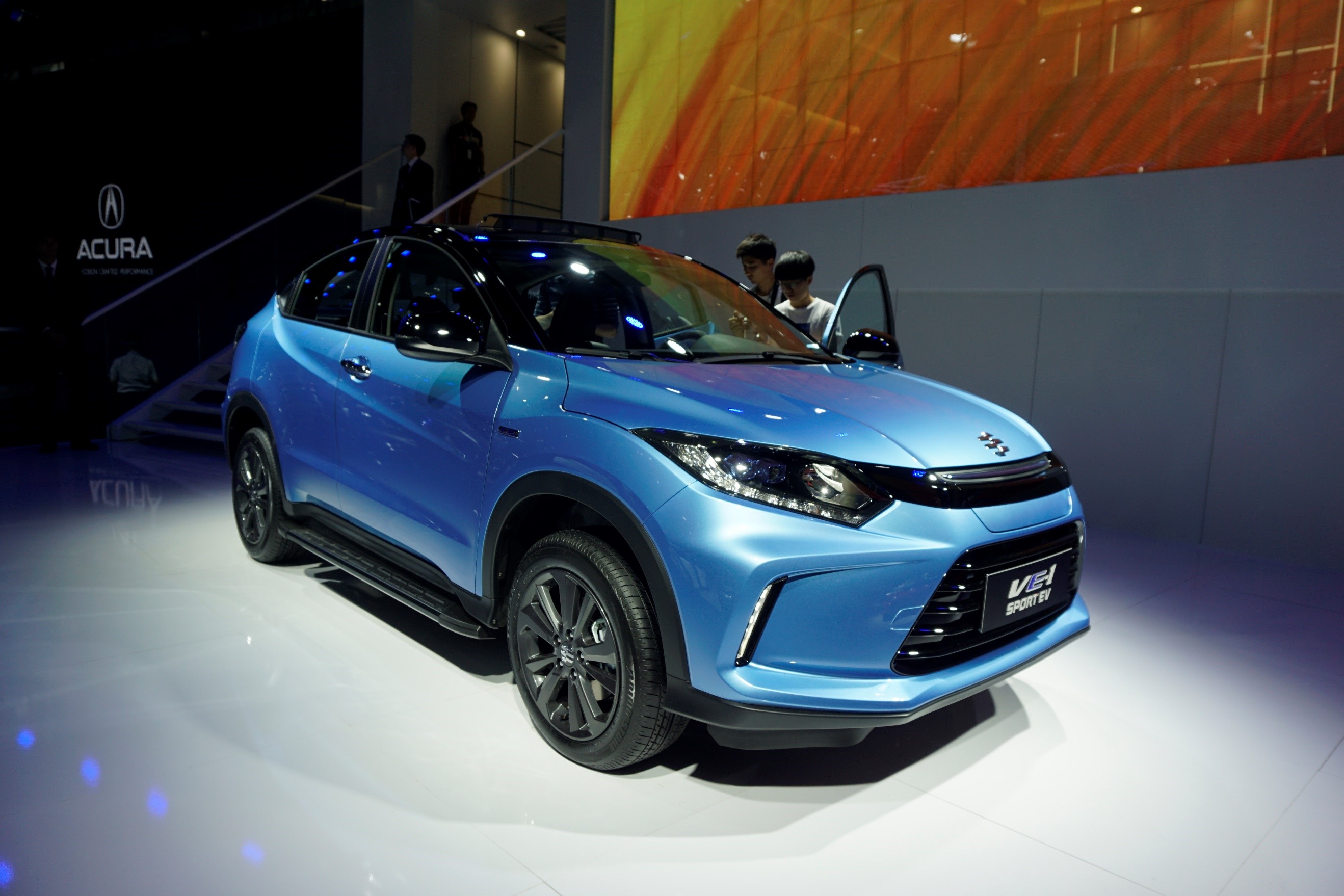 时尚运动新标杆,理念ve-1亮相广州车展,续航340km将再造神话?