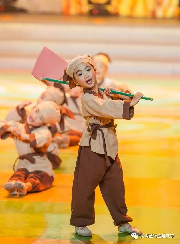 原标题:悯农——春晚节目甄选 锄禾日当午 汗滴禾下土