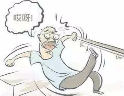 意外摔死,老年几乎全是因为诱发了自身疾病才导致死亡的,保险公司并不