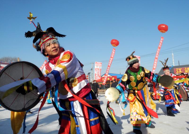 看吉林市举办的"乌拉满族过大年,年味十足!