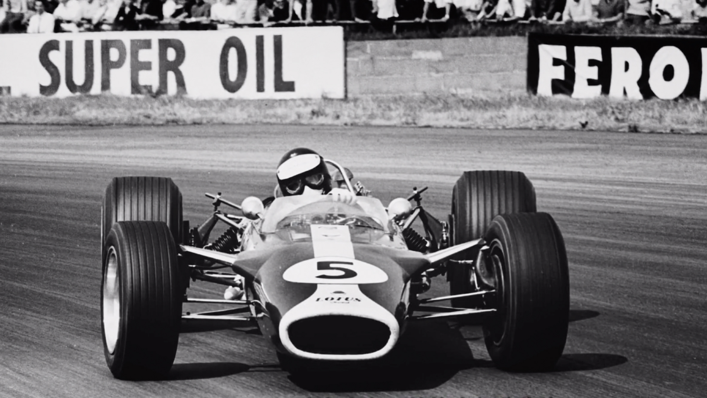 塞纳儿时的偶像苏格兰车神吉姆克拉克的飞驰人生