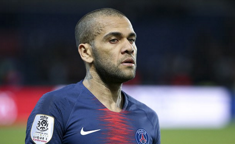 法媒阿尔维斯将和巴黎续约他希望参加2022年世界杯