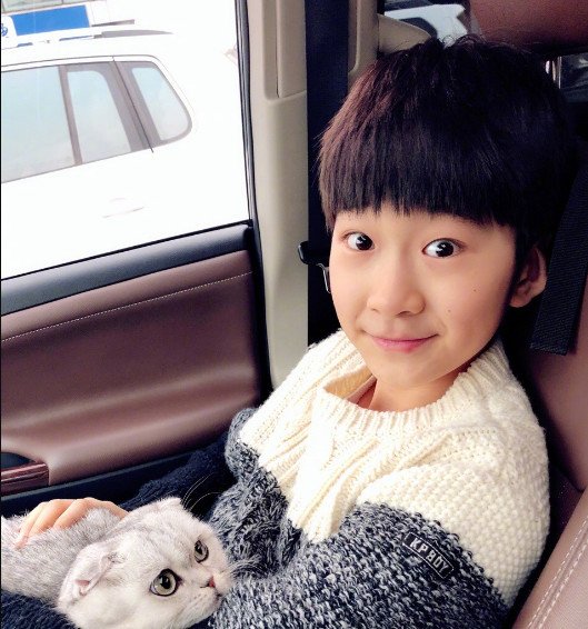 12岁挑战高空跳伞,还敢蹦极不戴绳?