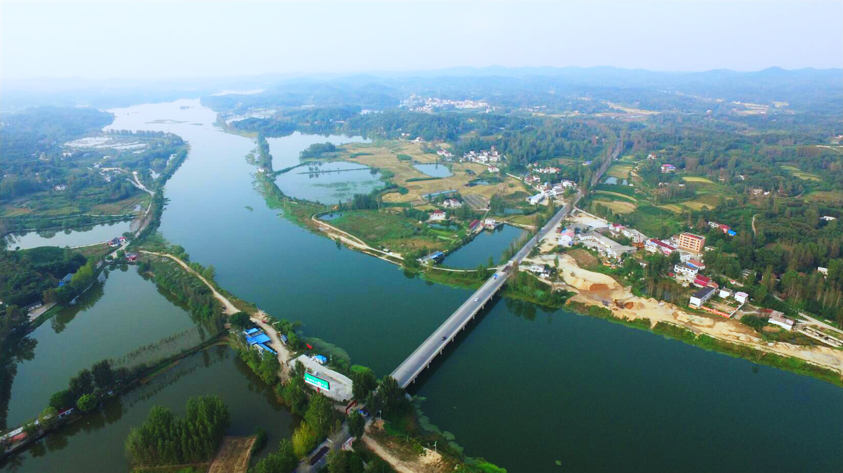 我的老家信陽市溮河區譚家河鄉譚家河鎮,青山,綠水,沙灘,翠竹園,風景