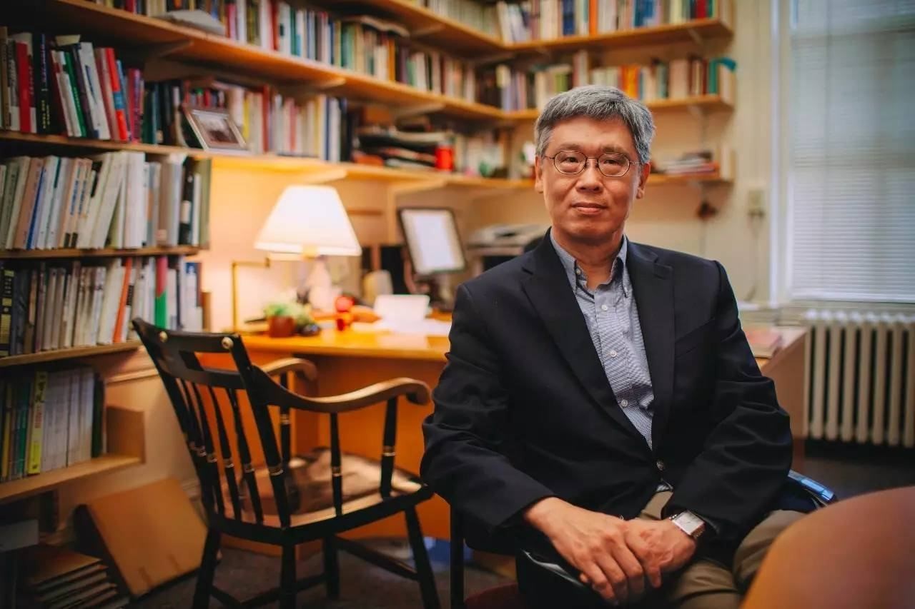 王德威我们应该想想地球愿不愿意跟着人类去流浪