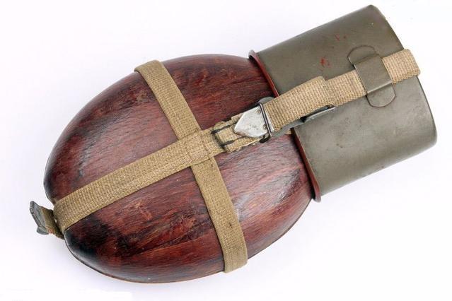 看了二战德军的水壶就知道了