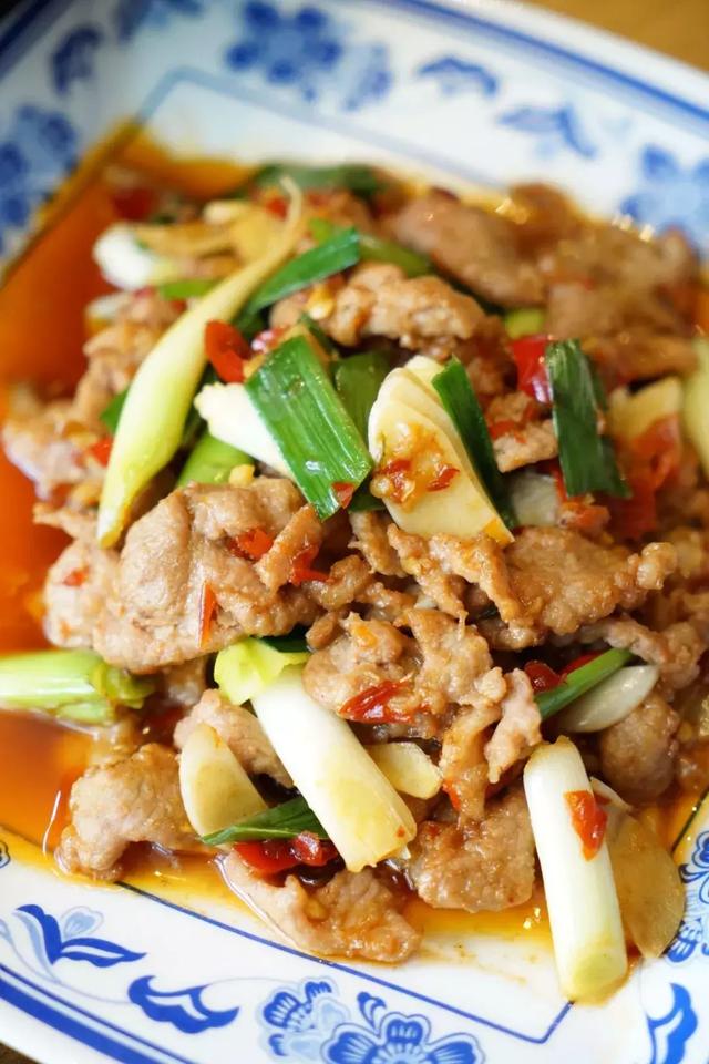 贵阳人餐桌上不可或缺的糟辣椒,无酸无辣不贵州