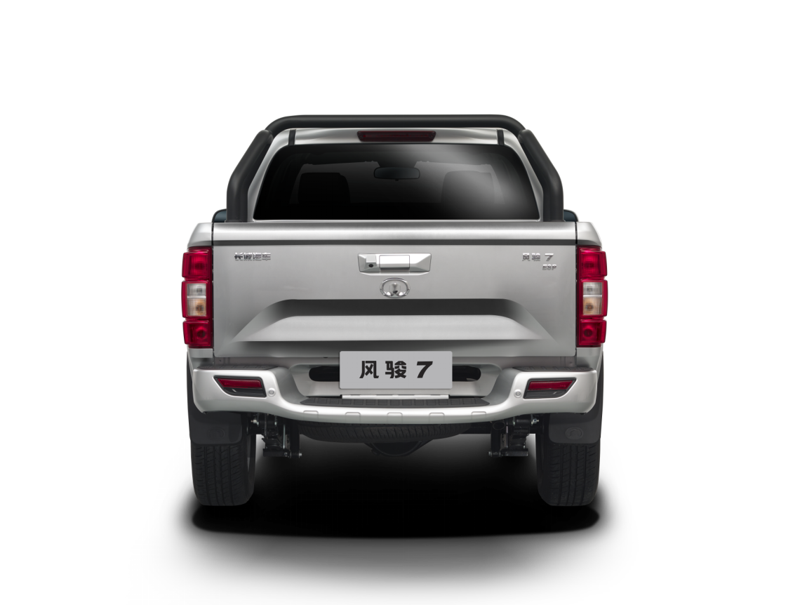 首先,风骏7国六汽油皮卡有长城皮卡这一坚实靠山,长城皮卡是我国皮卡