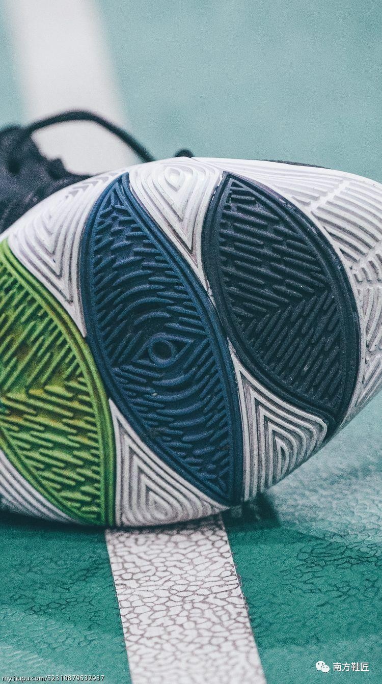 球鞋测评丨第一双欧文球鞋,kyrie5