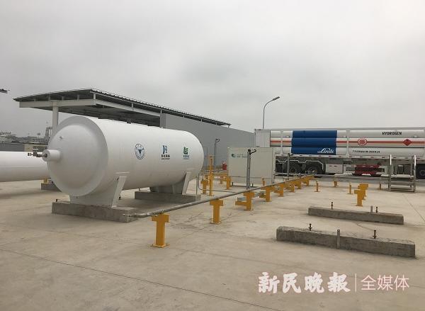 全球最大加氢站落户上海化工区,每天可为百辆大巴加注__凤凰网