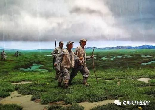 红军爬完了雪山为什么还要过草地?