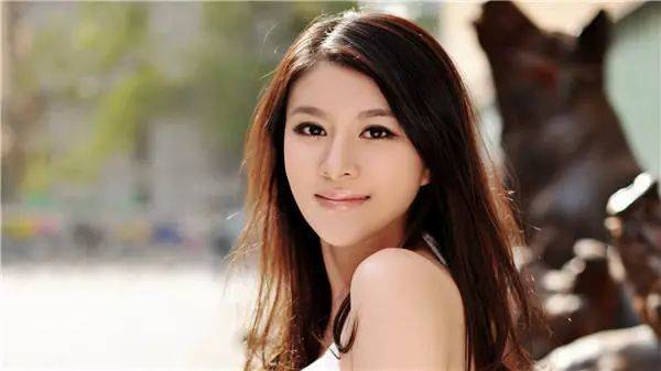 去酒吧怎么泡妞?小编教你秒变酒吧把妹达人