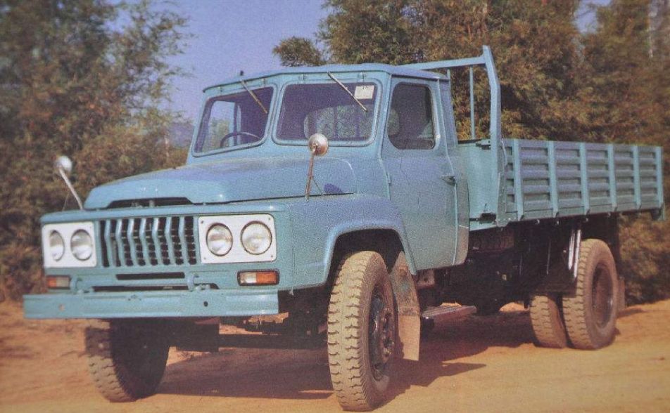 国民神车"八平柴"传奇:它1990年下线,至今还在被人山寨