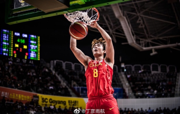 <em>体育</em>晨报：武磊欧战“添彩”，<em>美国</em><em>男篮</em>“补血” - 球皇体育