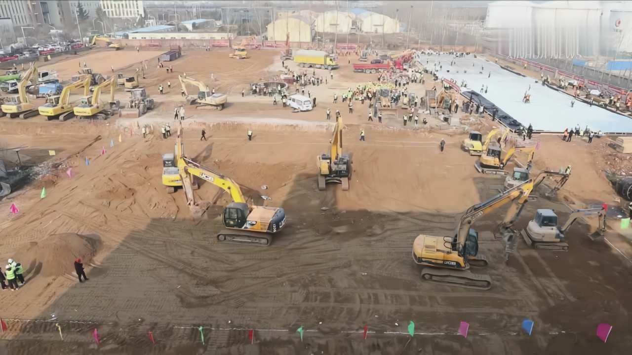 郑州版小汤山医院加紧施工预计十天建成